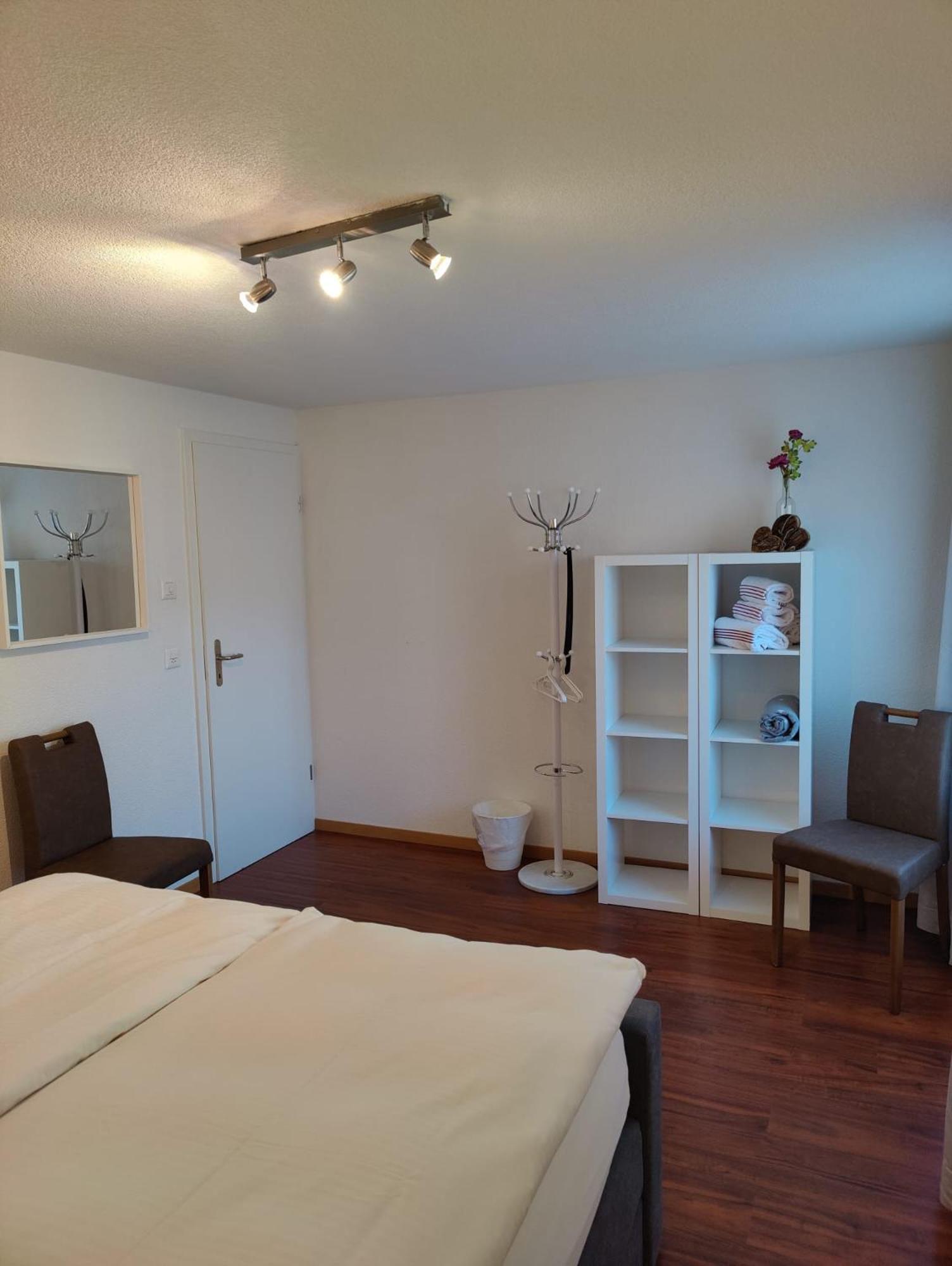 Hubel Apartment 14 Wilderswil Room photo